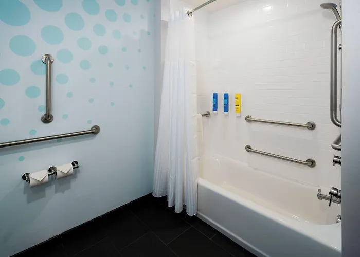 Tru By Hilton Phoenix West, Az Hotel 3*
