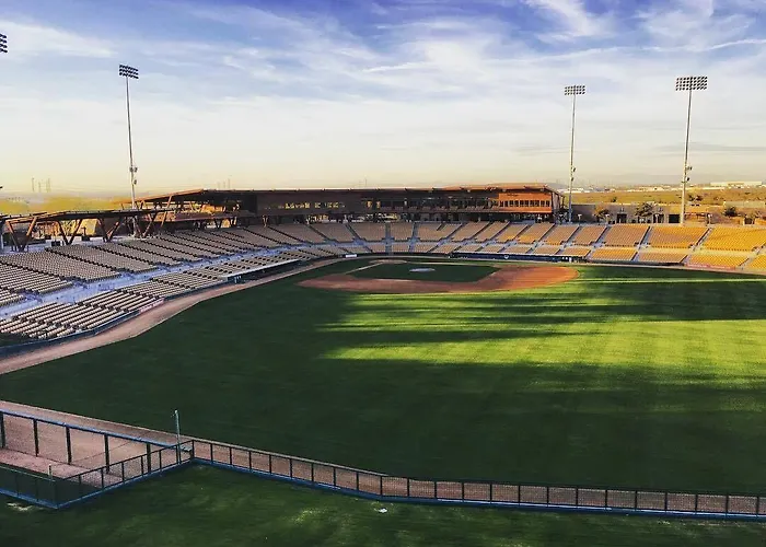 Hotel Tru By Hilton Phoenix West, Az 3*